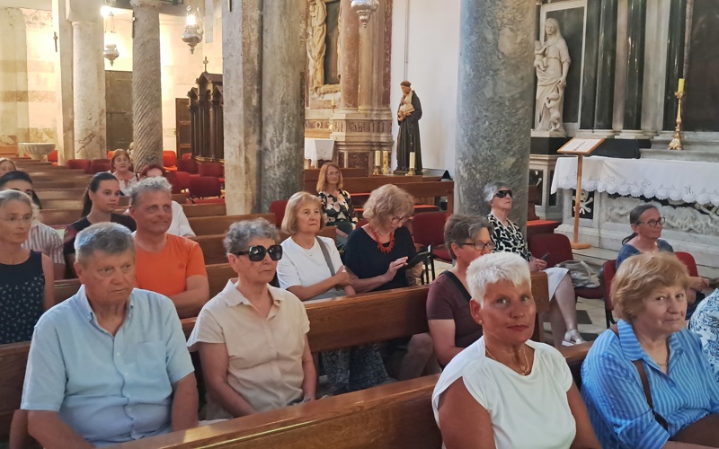Gallery image for SOPHIE-VERONIQUE CAUCHEFER-CHOPLIN: ORGULJAŠICA VELIKIH ORGULJA CRKVE SAINT SULPICE IZ PARIZA NASTUPILA  U KATEDRALI SV. STOŠIJE