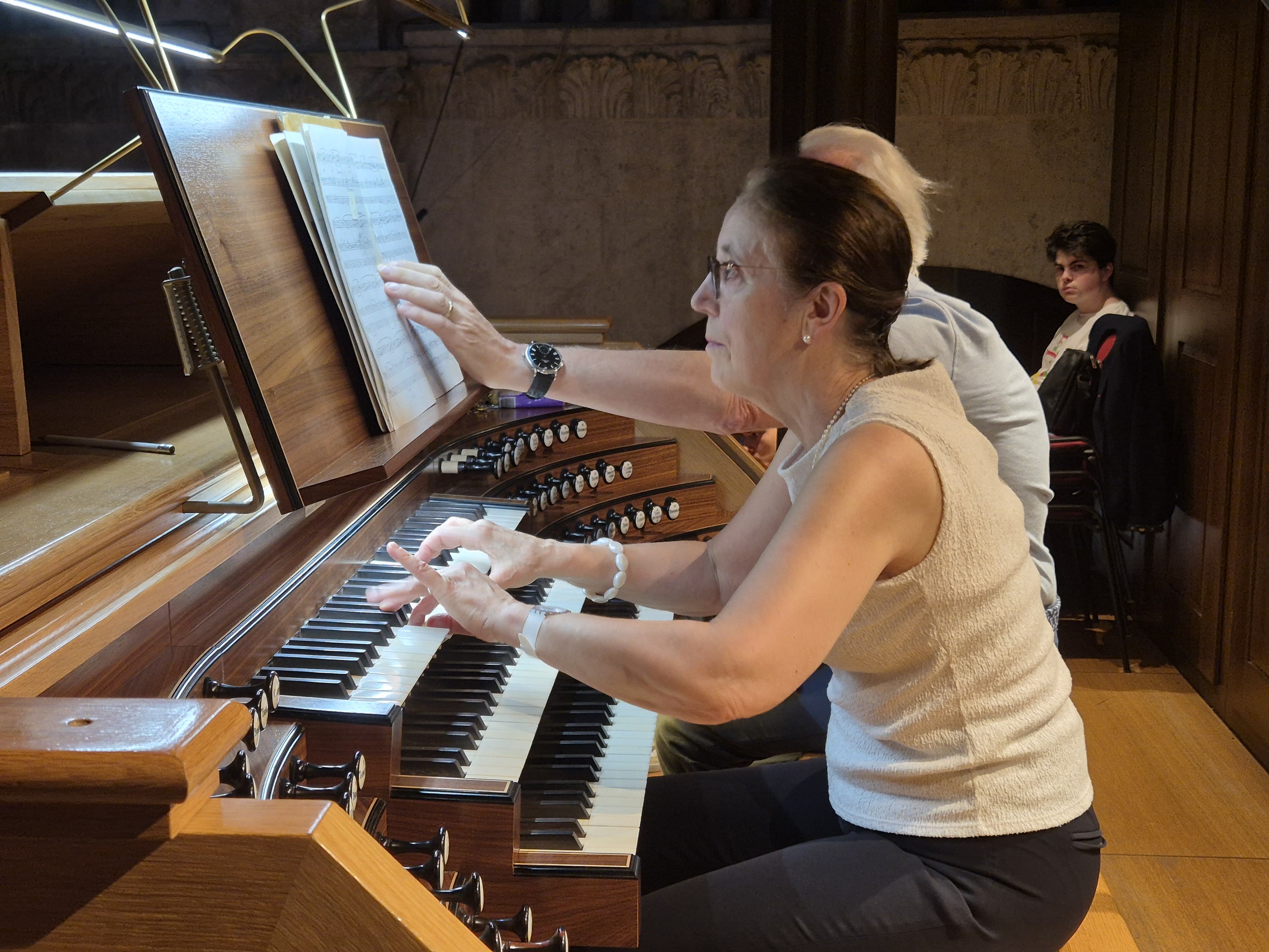 SOPHIE-VERONIQUE CAUCHEFER-CHOPLIN: ORGULJAŠICA VELIKIH ORGULJA CRKVE SAINT SULPICE IZ PARIZA NASTUPILA  U KATEDRALI SV. STOŠIJE