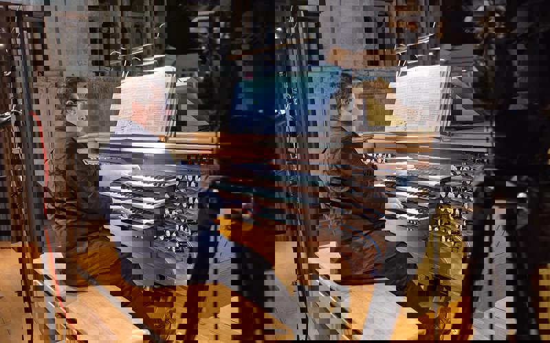 Gallery image for DANIEL MOULT: SOLISTIČKI ORGULJAŠKI KONCERT U POVODU BLAGDANA SV. KRŠEVANA I DANA GRADA ZADRA 23. 11. 2025.